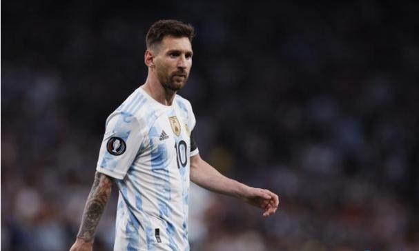 科尔:不担心霍福德的表现 他现在只是有点不太顺